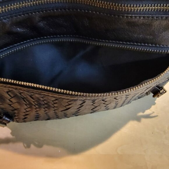 The Sak Collective x Elliott Lucca Woven Crossbody Bag - Picture 11 of 14